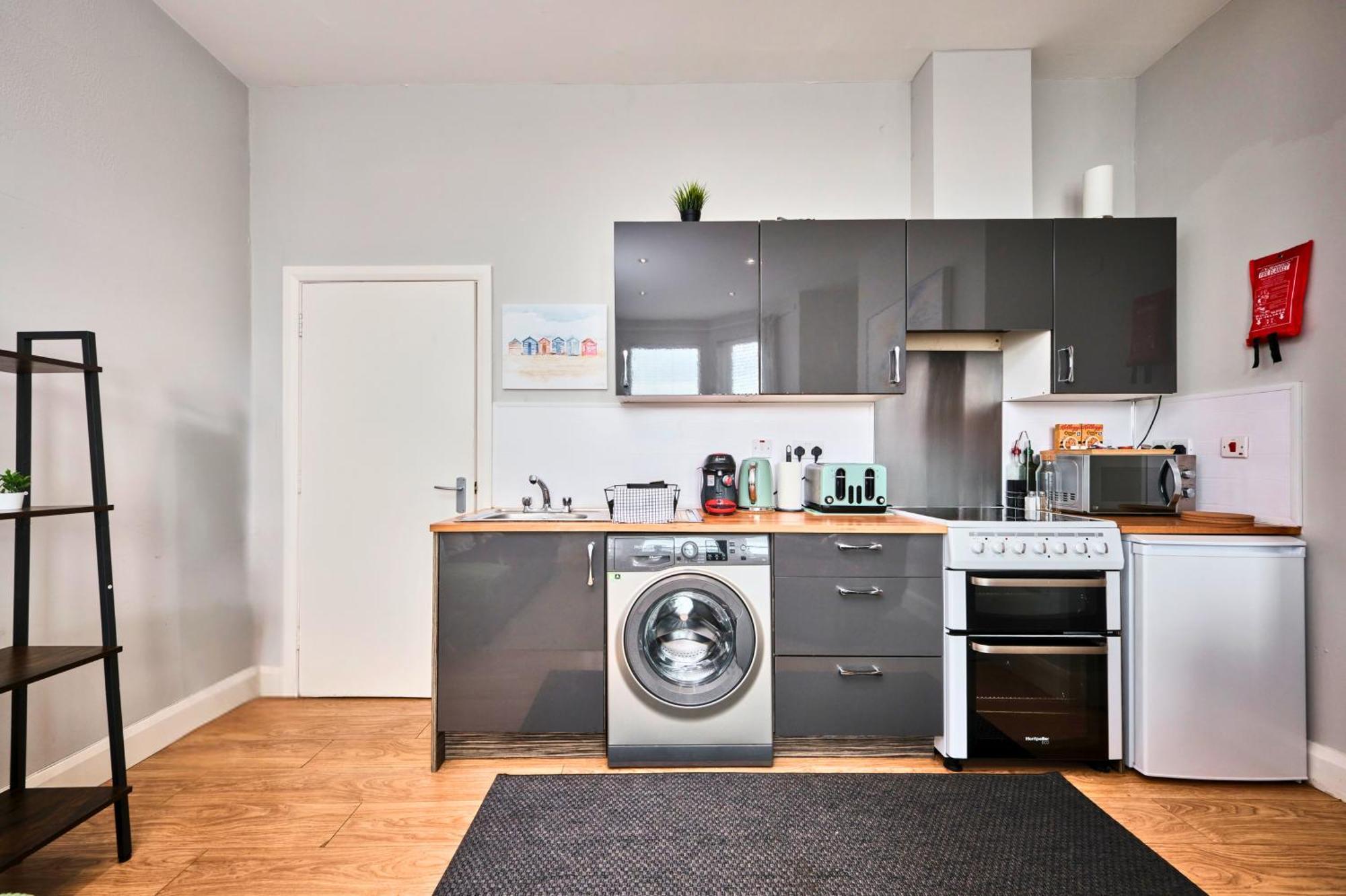 1 West Beach - Dog Friendly - Portrush By The Sea Eksteriør bilde